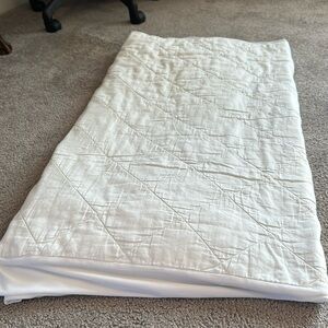 Twin size mattress cover